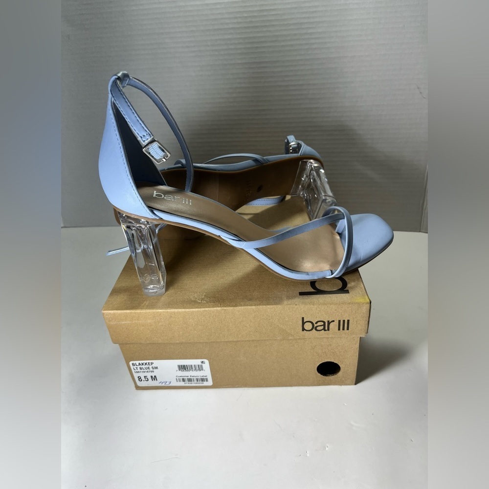 Heels - Picture 6 of 6